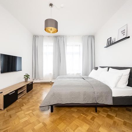 Moderne 3Zimmer Wohnung Mit Netflix Und Balkon Leipzig Buitenkant foto