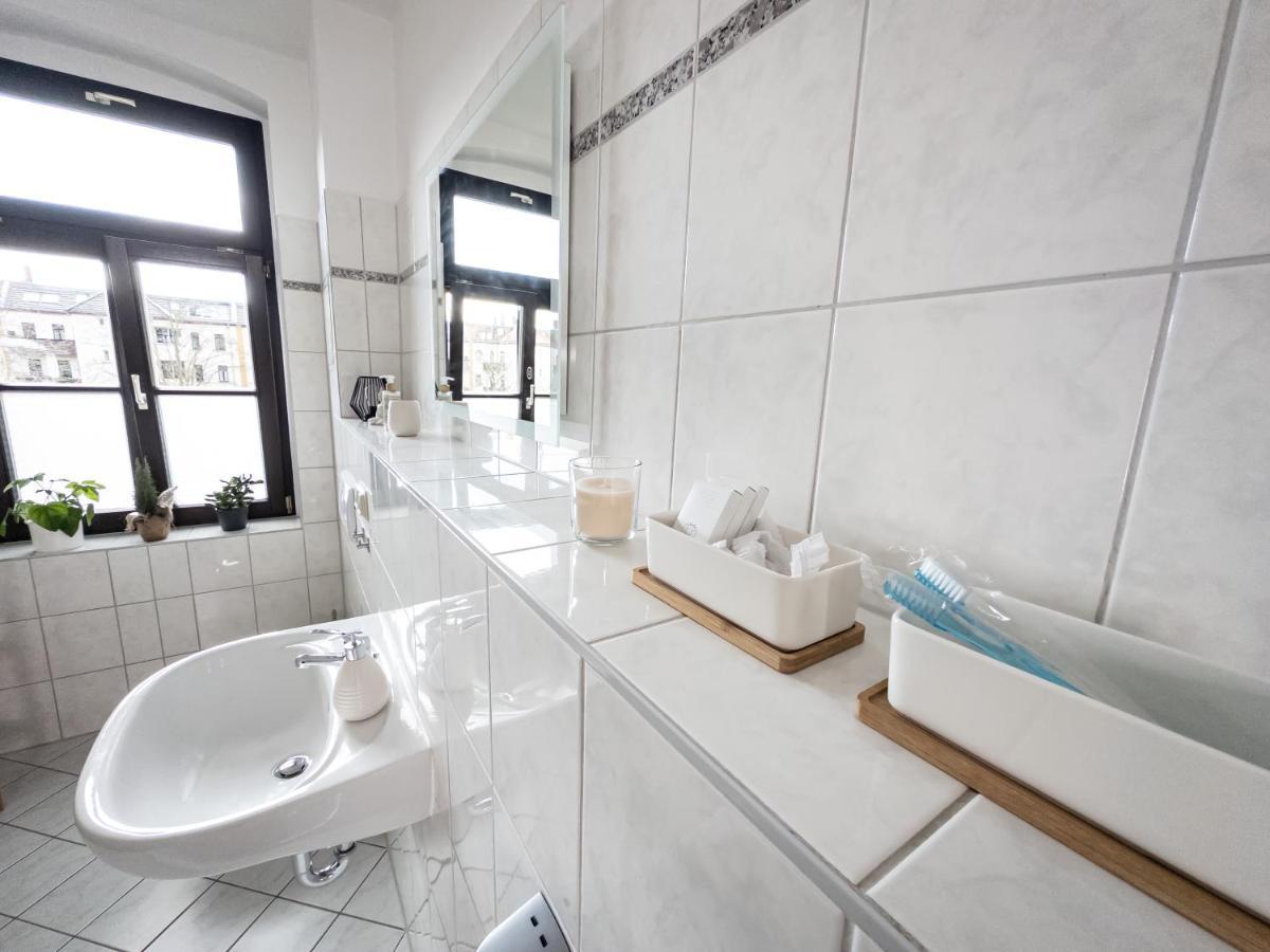 Moderne 3Zimmer Wohnung Mit Netflix Und Balkon Leipzig Buitenkant foto