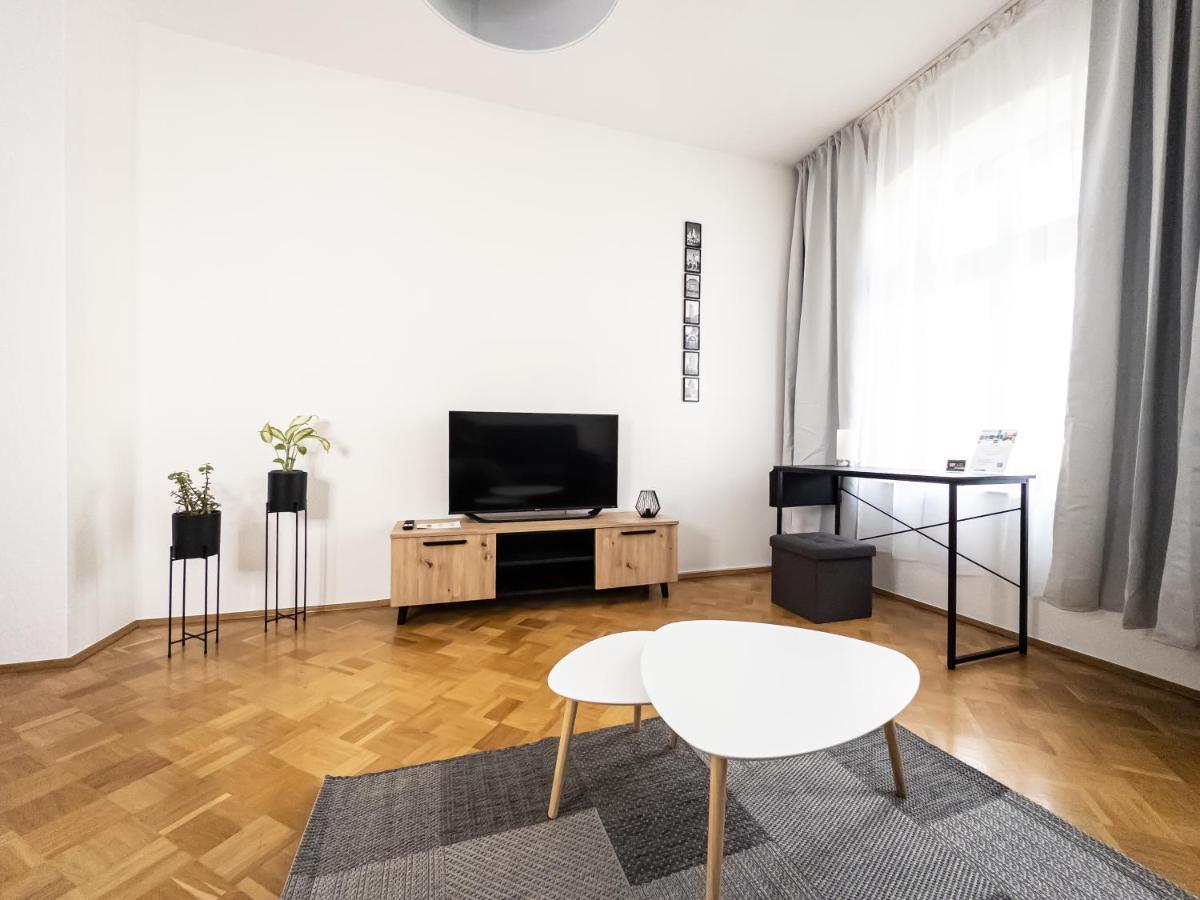 Moderne 3Zimmer Wohnung Mit Netflix Und Balkon Leipzig Buitenkant foto