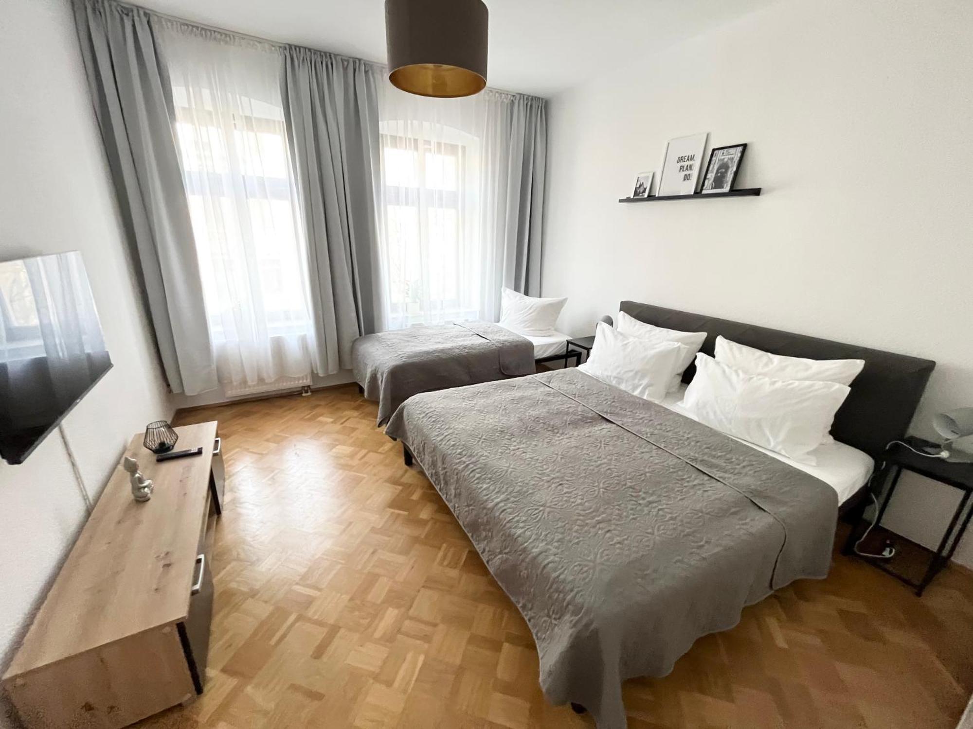 Moderne 3Zimmer Wohnung Mit Netflix Und Balkon Leipzig Buitenkant foto